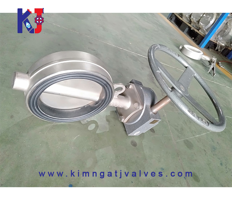 Van bướm inox cao su tay quay